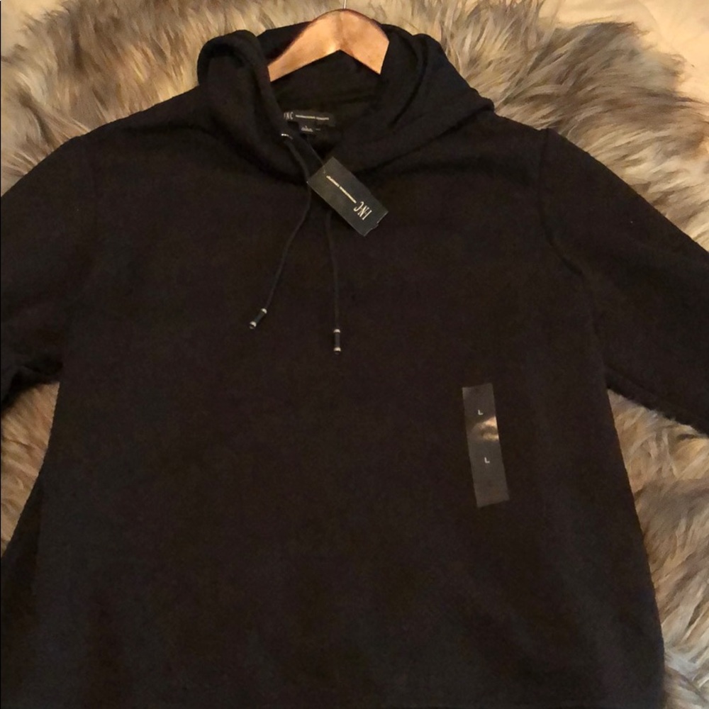 Black skull imprint INC pullover